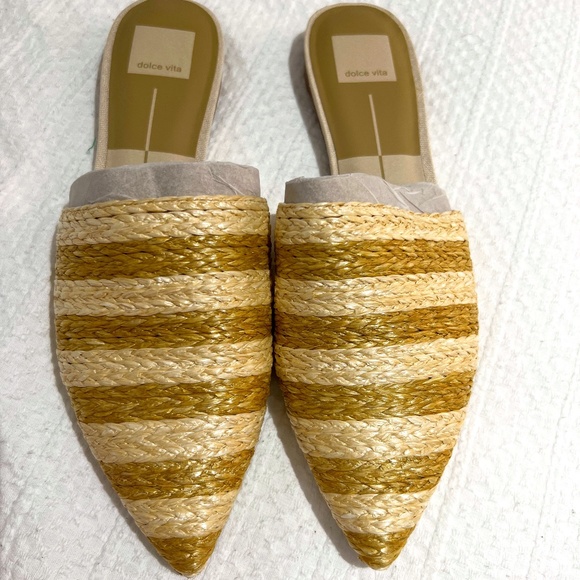 Dolce Vita Ezra Raffia Mule - Picture 1 of 6